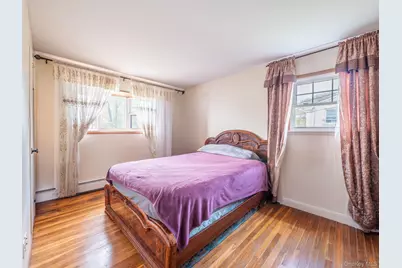 19 Milford Drive, Central Islip, NY 11722 - Photo 28