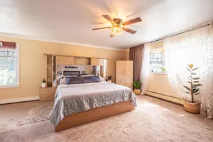 19 Milford Dr, Central Islip, NY 11722 - Photo 22