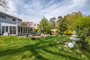 19 Milford Dr, Central Islip, NY 11722 - Photo 34