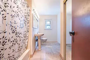 19 Milford Dr, Central Islip, NY 11722 - Photo 26