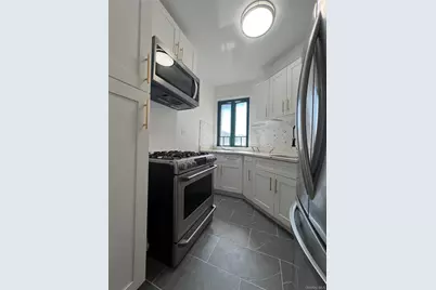 1503 Metropolitan #4F, Bronx, NY 10462 - Photo 4