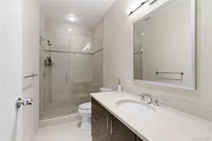 80 Wildwood Dr, Syosset, NY 11791 - Photo 30