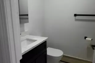 94-28 53 Ave, Elmhurst, NY 11373 - Photo 6