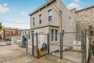 1218 Havemeyer Ave, Bronx, NY 10462 - Photo 2