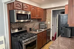 280 Guy Lombardo Ave, Freeport, NY 11520 - Photo 10