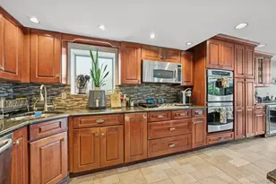 101 Bay St, Long Beach, NY 11561 - Photo 14