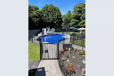 345 Commack Road, Shirley, NY 11967 - Photo 12