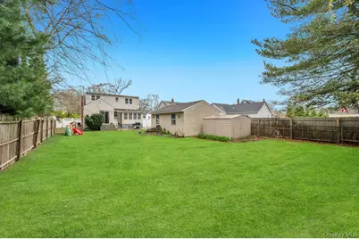 5 Washington Avenue, East Islip, NY 11730 - Photo 22