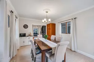 5 Washington Ave, East Islip, NY 11730 - Photo 10