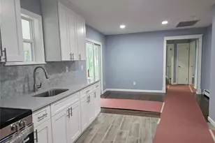 37 Linden Ln, Shirley, NY 11967 - Photo 6