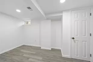 62 Margaret Dr, Coram, NY 11727 - Photo 20