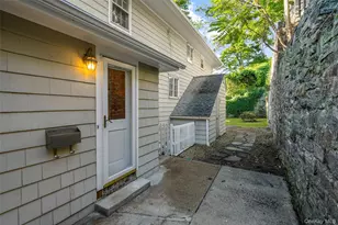 11 Wyndham Rd, Scarsdale, NY 10583 - Photo 30