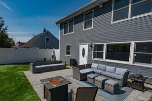 69 Chimney Ln, Levittown, NY 11756 - Photo 24