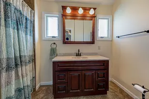 69 Chimney Ln, Levittown, NY 11756 - Photo 18