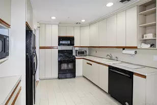 14 Glenn Dr, Woodbury, NY 11797 - Photo 8