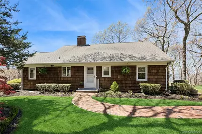 3 Summit Drive, Calverton, NY 11933 - Photo 2
