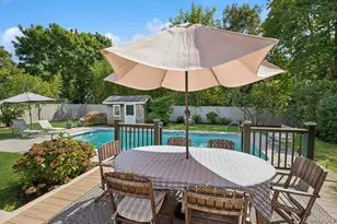 7 Linda Ln, Hampton Bays, NY 11946 - Photo 30