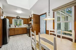 7 Linda Ln, Hampton Bays, NY 11946 - Photo 14
