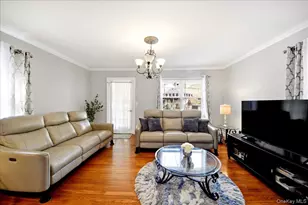 2042 Bogart Ave, Bronx, NY 10462 - Photo 4