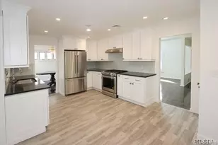 5 Gilbert Rd, Great Neck, NY 11024 - Photo 10