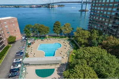 166-25 Powells Cove Boulevard #15D, Whitestone, NY 11357 - Photo 1