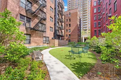 54 East 8th Street E 0 #3J, New York, NY 10003 - Photo 22