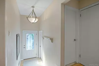 32 Boulder Lane, Goldens Bridge, NY 10526 - Photo 2