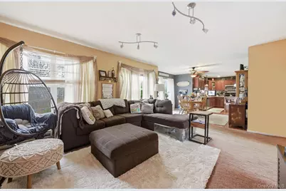 17 Holmes Avenue, Eastport, NY 11941 - Photo 20