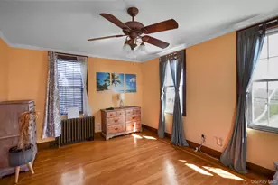 103 Rochelle St, Bronx, NY 10464 - Photo 8