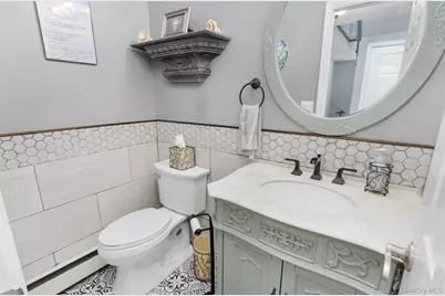 18 Calicotree Lane, Coram, NY 11727 - Photo 14