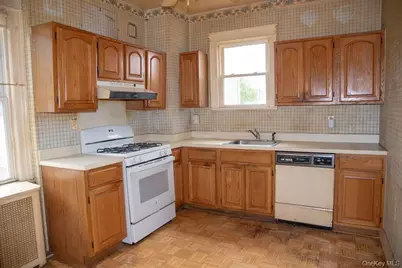 2931 Coddington Avenue, Bronx, NY 10461 - Photo 8