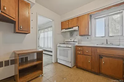 49 Forrest Place, Amityville, NY 11701 - Photo 10