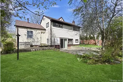 49 Forrest Place, Amityville, NY 11701 - Photo 28