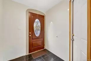 62-07 Alderton St, Rego Park, NY 11374 - Photo 4