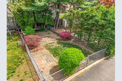 6207 Alderton Street, Rego Park, NY 11374 - Photo 22