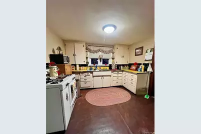 35 Spring Street, Goshen, NY 10924 - Photo 8