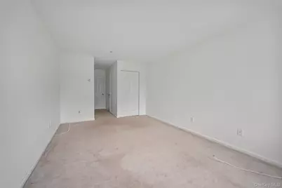 24 Carhart Avenue #318, White Plains, NY 10605 - Photo 16