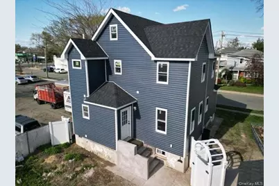 21 Randall Avenue, Lynbrook, NY 11563 - Photo 4