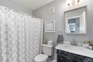 25-40 Shore Blvd, Astoria, NY 11102 - Photo 8