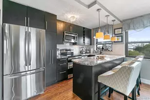 25-40 Shore Blvd, Astoria, NY 11102 - Photo 2