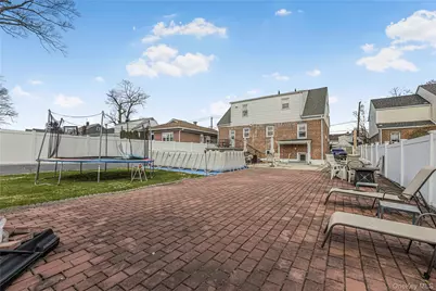 38 Borcher Avenue, Yonkers, NY 10704 - Photo 28