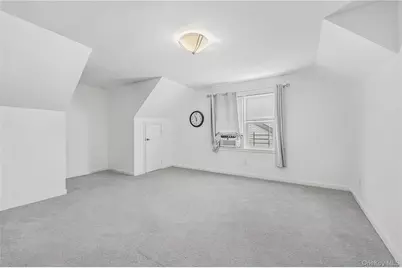 38 Borcher Avenue, Yonkers, NY 10704 - Photo 16