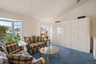 240-30B Oak Park Dr, Douglaston, NY 11362 - Photo 4