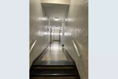1332 Metropolitan Avenue #3G, Bronx, NY 10462 - Photo 8
