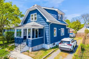 6 Littleworth Ln, Sea Cliff, NY 11579 - Photo 2