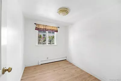 49 Beatrice Avenue, Syosset, NY 11791 - Photo 16