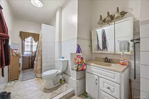 512 Warburton Ave, Yonkers, NY 10701 - Photo 10