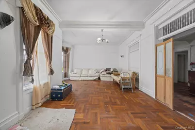 512 Warburton Avenue, Yonkers, NY 10701 - Photo 4