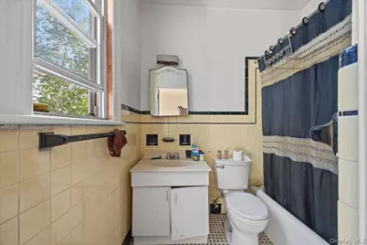 512 Warburton Avenue, Yonkers, NY 10701 - Photo 14