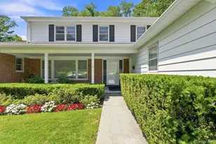 9 Parkfield Rd, Scarsdale, NY 10583 - Photo 2